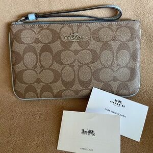 COACH Signature Beige Wristlet with Light Blue Leather Trim EUC